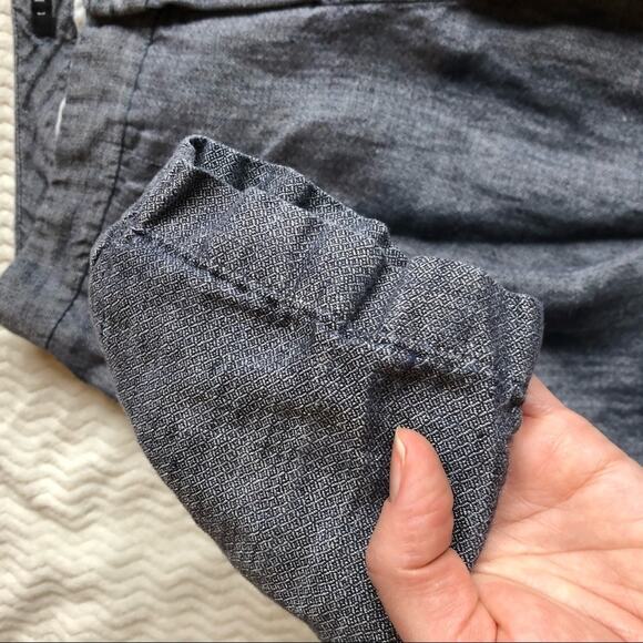 Theory Grey Pleated Tapered Career Style Pants Womens 2 Slacks Trousers Office - Picture 7 of 8